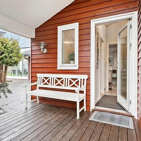 M12021-vaeggerlose-harestien-12